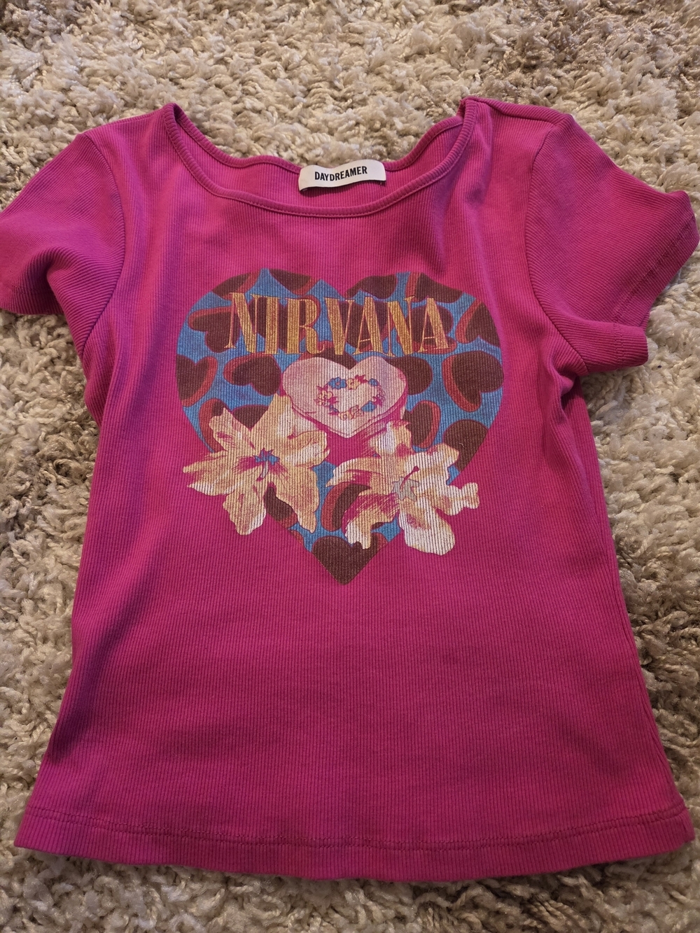 Daydreamer Nirvana Heart Graphic Tee - Pink